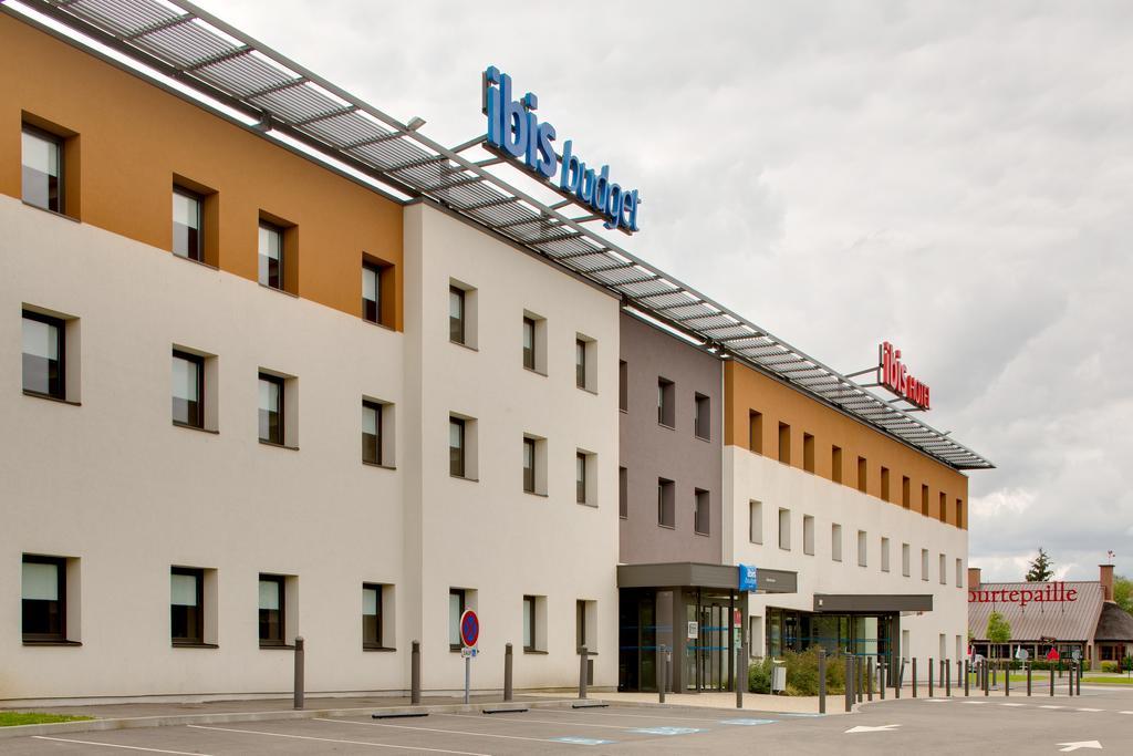 Ibis Budget Montceau Les Mines Exterior photo