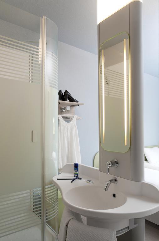 Ibis Budget Montceau Les Mines Exterior photo